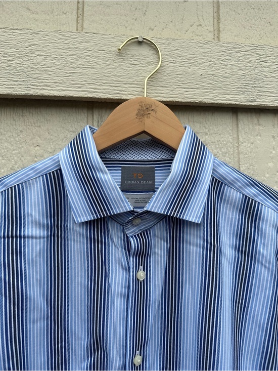 Thomas Dean Other - Thomas Dean Men’s XL Blue White Striped Dress Shirt 100% Pima Cotton